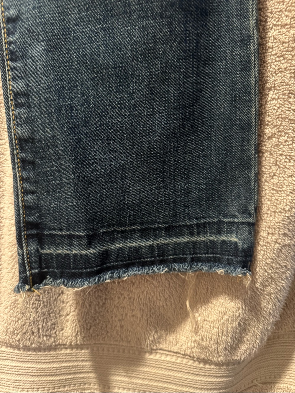 CAbi Kick It Crop Jeans - Picture 5 of 9